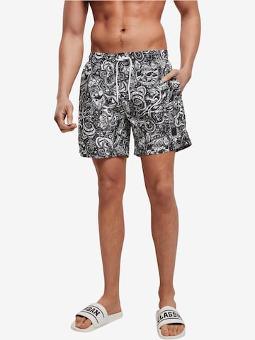 Urban Classics Board Shorts in Black: front