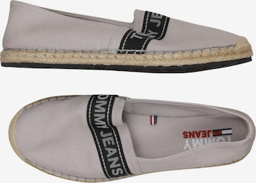 Tommy Jeans Halbschuh 43 in Grau: Vorderseite