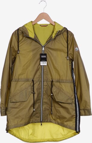 No. 1 Como Jacket & Coat in M in Green: front