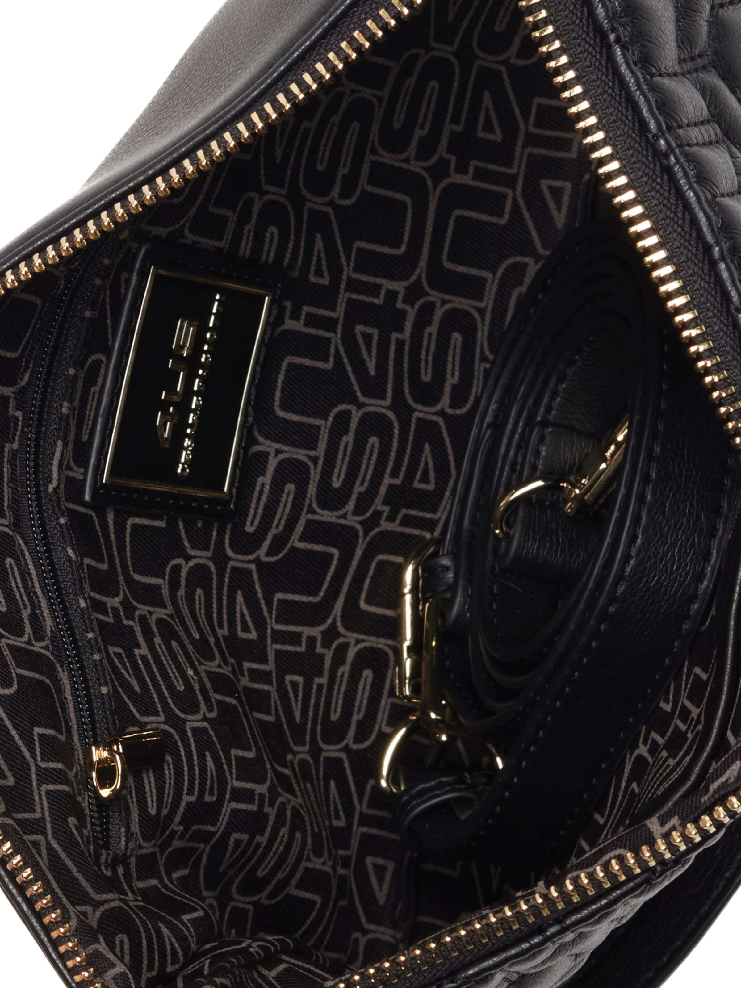 4US Clutch in Black