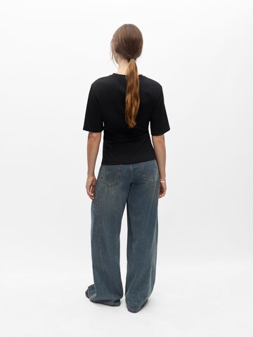 OBJECT - Camiseta 'OBJAbbey' en negro