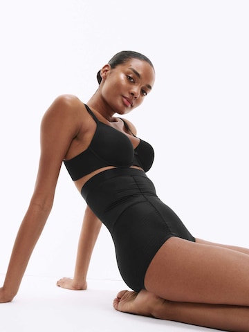 Marks & Spencer Shaping slip in Black