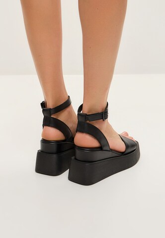 CESARE GASPARI Sandals in Black