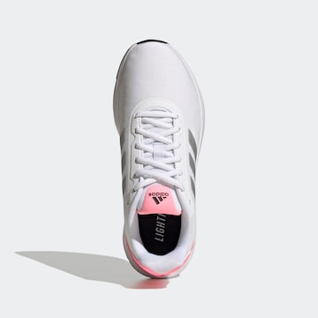 Chaussure de course 'Start Your Run' ADIDAS PERFORMANCE en blanc