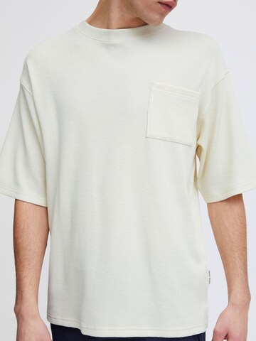 Casual Friday - Camisa ' Tue ' em branco