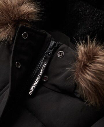 Manteau d’hiver 'Everest' Superdry en noir