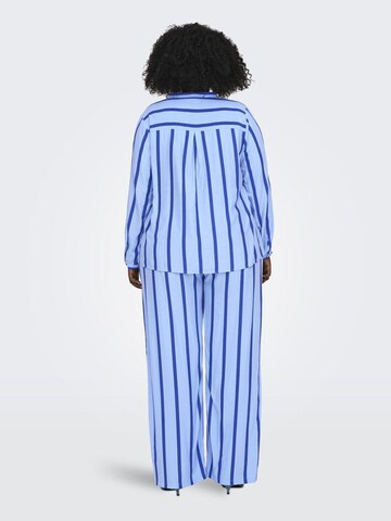 regular Pantaloni di ONLY Carmakoma in blu