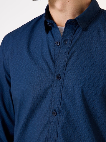 Coupe regular Chemise GARCIA en bleu