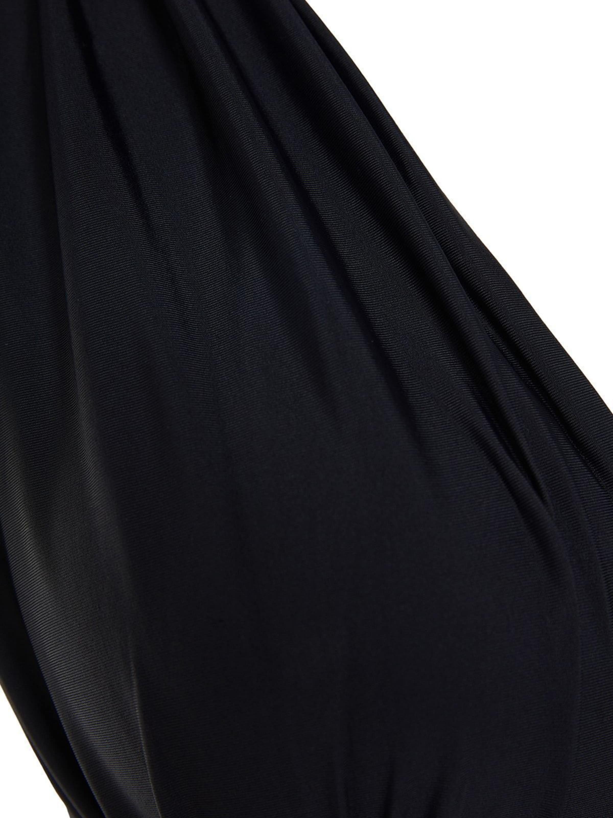 Triangolo Costume intero di Trendyol Curve in nero