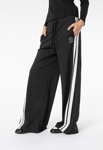 Elias Rumelis Loose fit Pants 'Penni' in Black: front