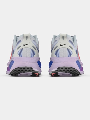 NIKE Běžecká obuv 'VOMERO 18' – bílá