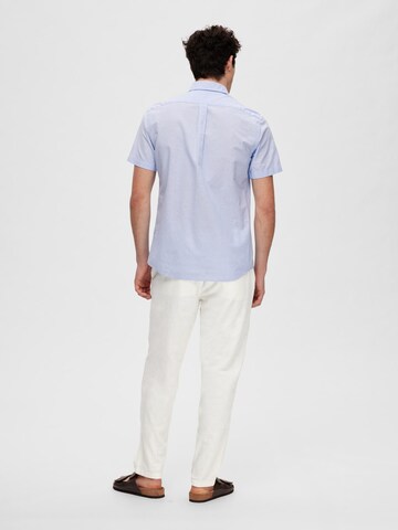 SELECTED HOMME Regular fit Button Up Shirt in Blue