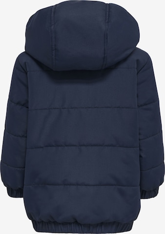 Hummel Between-Season Jacket in Blue