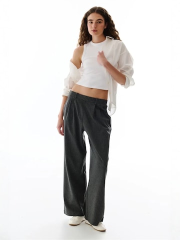 Wide leg Pantaloni 'Hose' di Penti in grigio