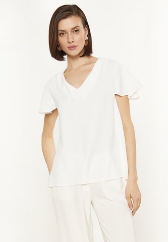 Usha - Blusa em branco: frente