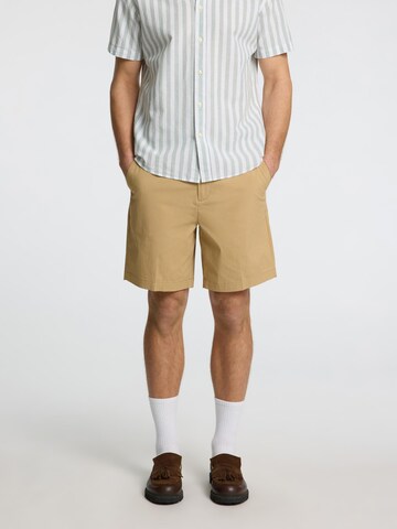 Regular Pantalon chino SELECTED HOMME en marron : devant