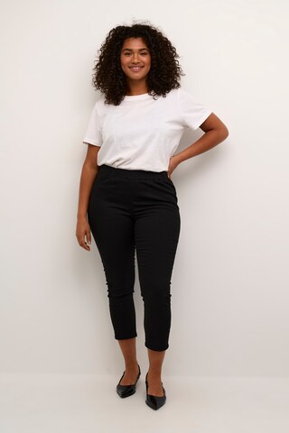 Slimfit Leggings 'Cana' di KAFFE CURVE in nero