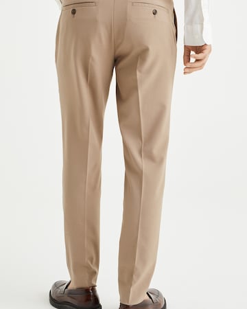 WE Fashion Slim fit Trousers with creases in Brown