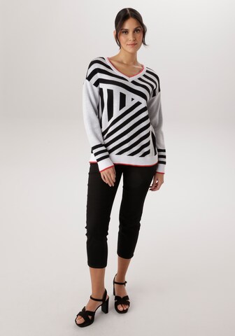 Aniston SELECTED Sweater in White
