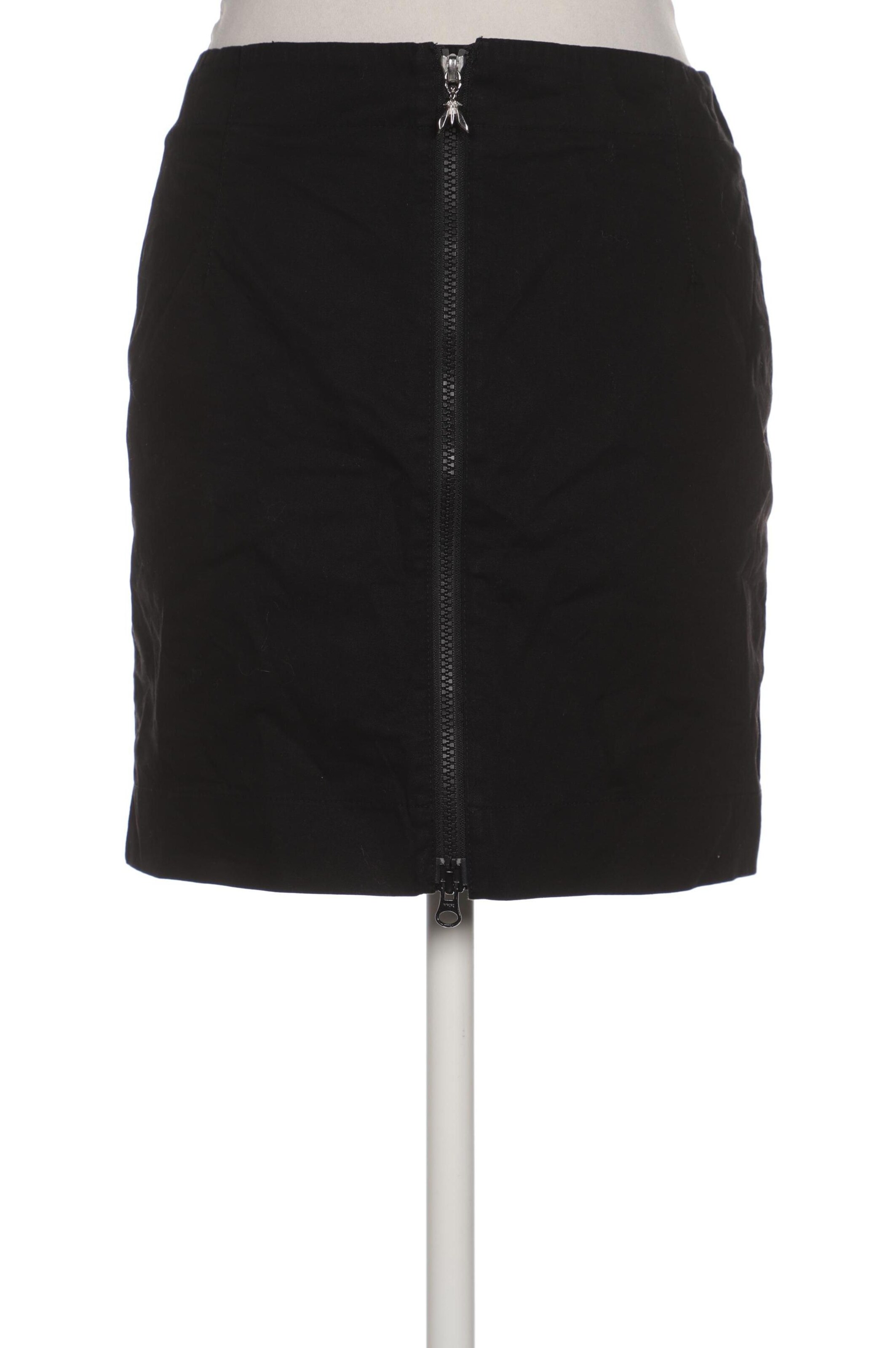 PATRIZIA PEPE Skirt in S in Black: front
