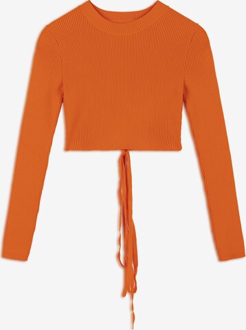 Pull-over Twist en orange : devant