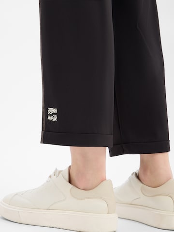 Regular Pantalon à pince Marc Cain en noir