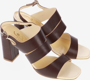 1 Sandals & High-Heeled Sandals in 40 in Brown: front