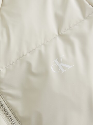 Veste d’hiver 'SOFT TOUCH' Calvin Klein Jeans en blanc