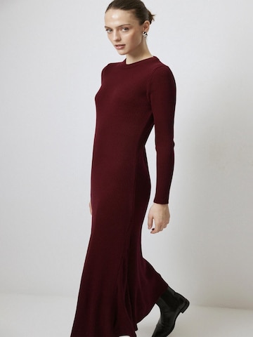 Touche Prive Knit dress in Red