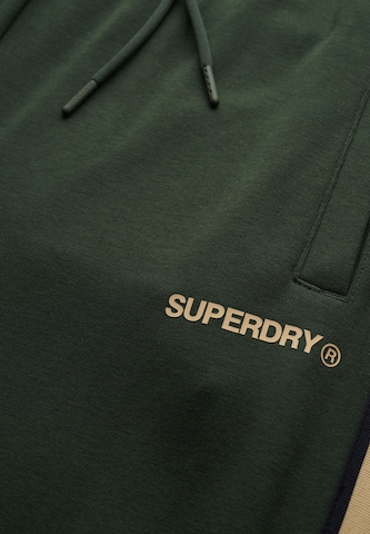 Superdry Tapered Broek in Groen