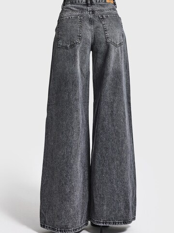 IT'S BASIC Wide leg Jeans 'ELENA Palazzo Mid Rise Jeans' in Grijs