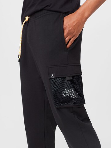 Jordan Tapered Hose in Schwarz