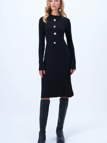 Trend Alaçatı Stili Stickad klänning i svart