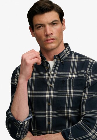 Coupe regular Chemise 'LUMBERJACK' Superdry & Co en bleu