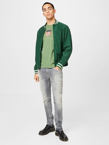 T-Shirt GANT en vert