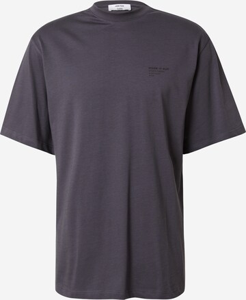 DAN FOX APPAREL Shirt 'Mirac' (GOTS) in Grau: predná strana