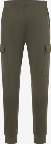 EA7 Emporio Armani Regular Cargohose in Grün