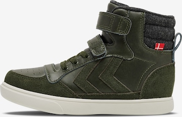 Hummel Boots in Green: front