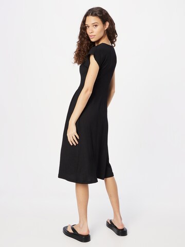 Robe 'Johanna' ABOUT YOU en noir