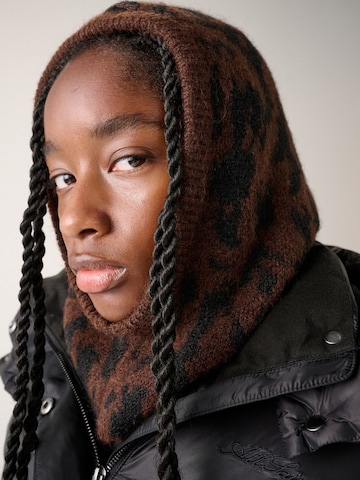 Bonnet smALLSAINTS en marron