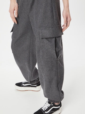 Oval Square Loose fit Cargo Pants 'What' in Grey