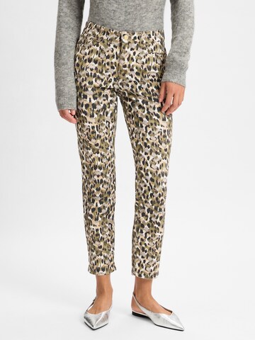 Marc Cain Slimfit Jeans 'Silea' in Groen: voorkant