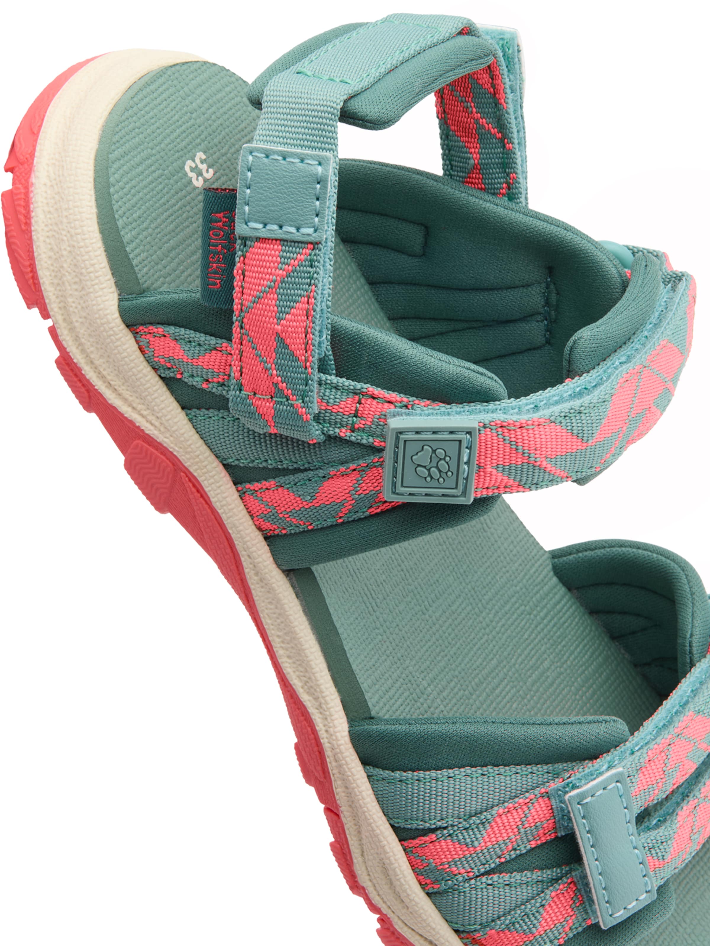 JACK WOLFSKIN Sandals in Green