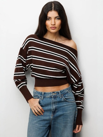 Pullover di MixRay in marrone: frontale