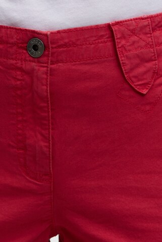 Soccx Regular Basic Skaterhose mit Beintaschen in Rot