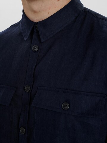 Dxnmxrk Shirt 'DXEggert' in Blau