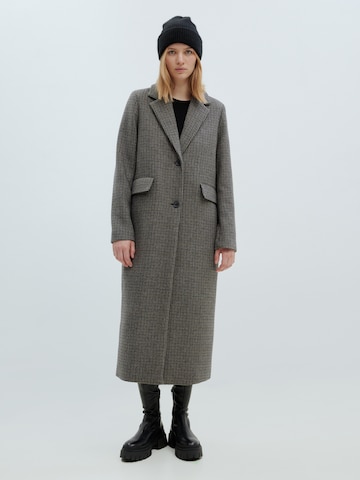 Manteau mi-saison 'Ninette' EDITED en gris