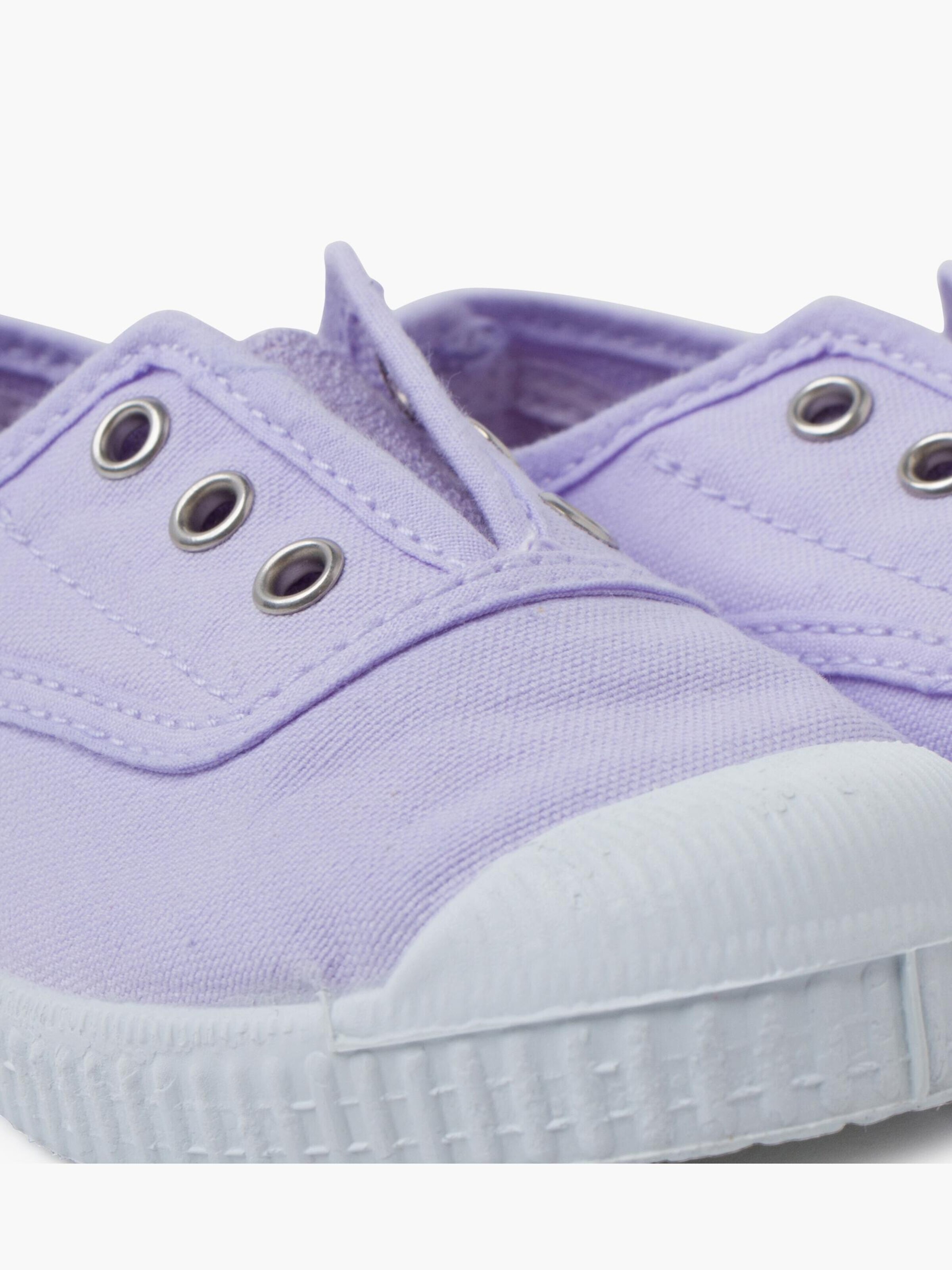 Pisamonas Trainers in Purple