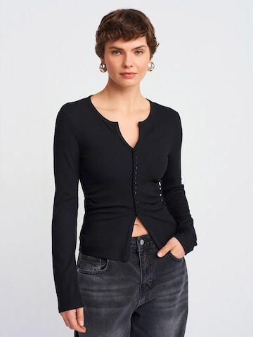 Dilvin Shirt in Black: front
