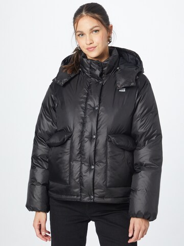 LEVI'S ® Winter Jacket 'Luna Core Puffer Short' in Black: front